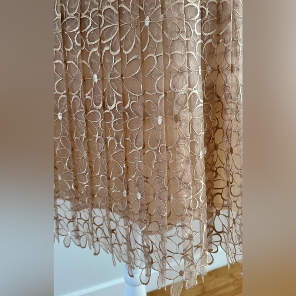 FROCK Anthropologie BEIGE SHEATH KNEE LENGTH SLEEVELESS DRESS - Picture 5 of 11